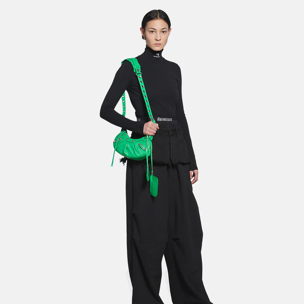 【超・ご優待セールを開催致します！】BALENCIAGA （バレンシアガ ）LE CAGOLE XSショルダーバッグクロコダイル型押しラインストーン付き のために ウィメンズ で